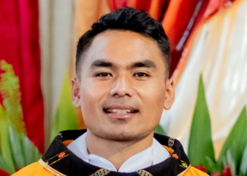 Paskah: Undangan Bangkit dan Menjadi Pembawa Terang